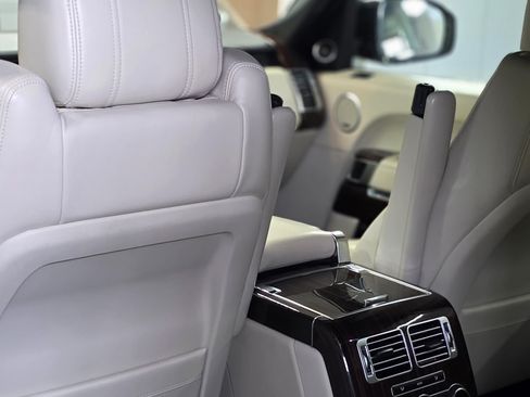 Used 2015 Land Rover Range Rover Long Wheelbase Supercharged image 2
