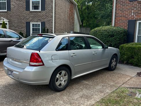 Used 2005 Chevrolet Malibu LT w/ Preferred Equipment Group FWD image 6