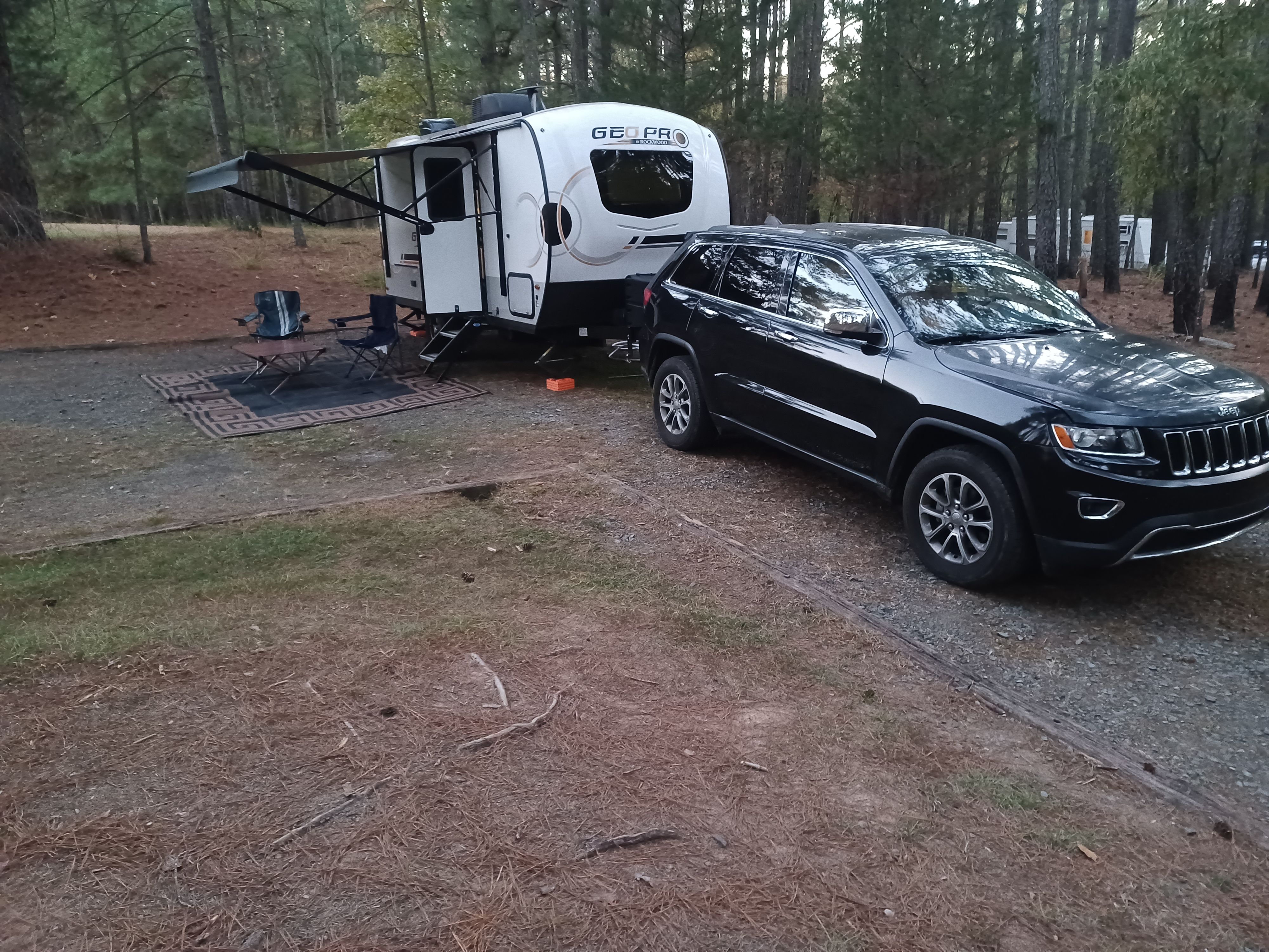 Used 2016 Jeep Grand Cherokee Limited AWD/4WD image 10