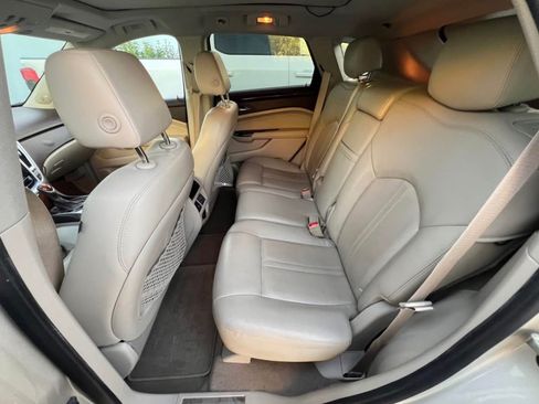 Used 2015 Cadillac SRX Luxury w/ Driver Awareness Package FWD image 11