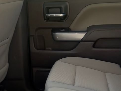 Used 2018 Chevrolet Silverado 1500 LT w/ All Star Edition image 8