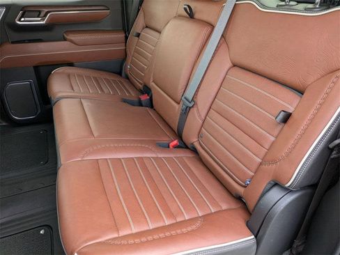 Used 2024 GMC Sierra 1500 Denali Ultimate image 12