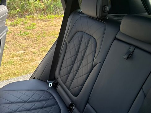 Used 2023 BMW X5 xDrive40i image 9