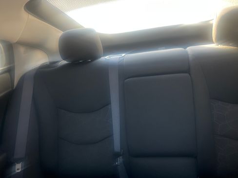 Used 2017 Chevrolet Volt LT image 6