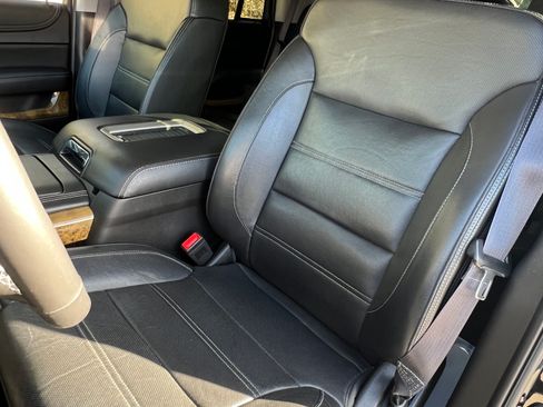 Used 2017 GMC Yukon Denali w/ Open Road Package image 10