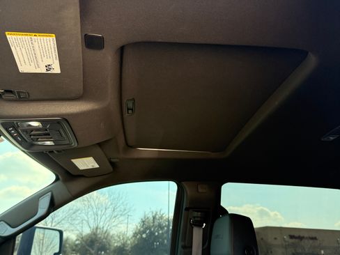 Used 2024 GMC Sierra 2500 AT4 w/ AT4 Premium Plus Package image 16