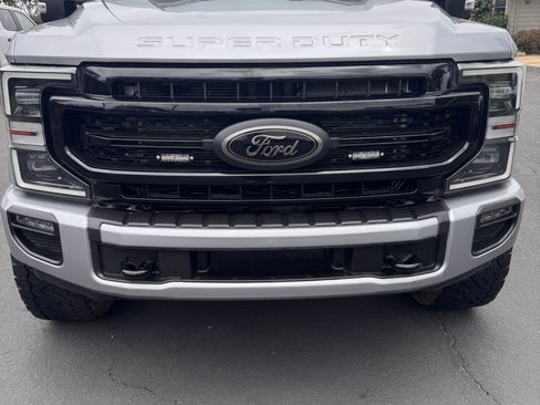 Used 2021 Ford F250 Lariat AWD/4WD image 4