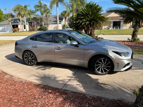 Used 2021 Hyundai Sonata Limited image 17