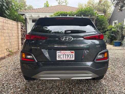 Used 2018 Hyundai Kona Ultimate FWD image 2