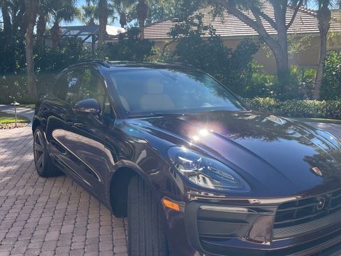 Used 2024 Porsche Macan image 4