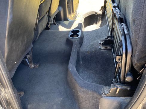 Used 2004 Dodge Ram 2500 Truck SLT w/ Trailer Tow Group image 8