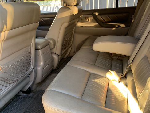 Used 1999 Toyota Land Cruiser image 12