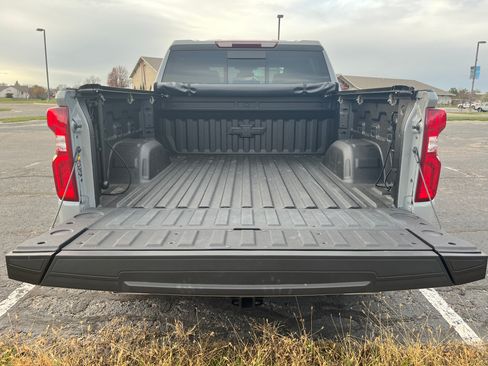 Used 2024 Chevrolet Silverado 1500 RST w/ Convenience Package II image 6