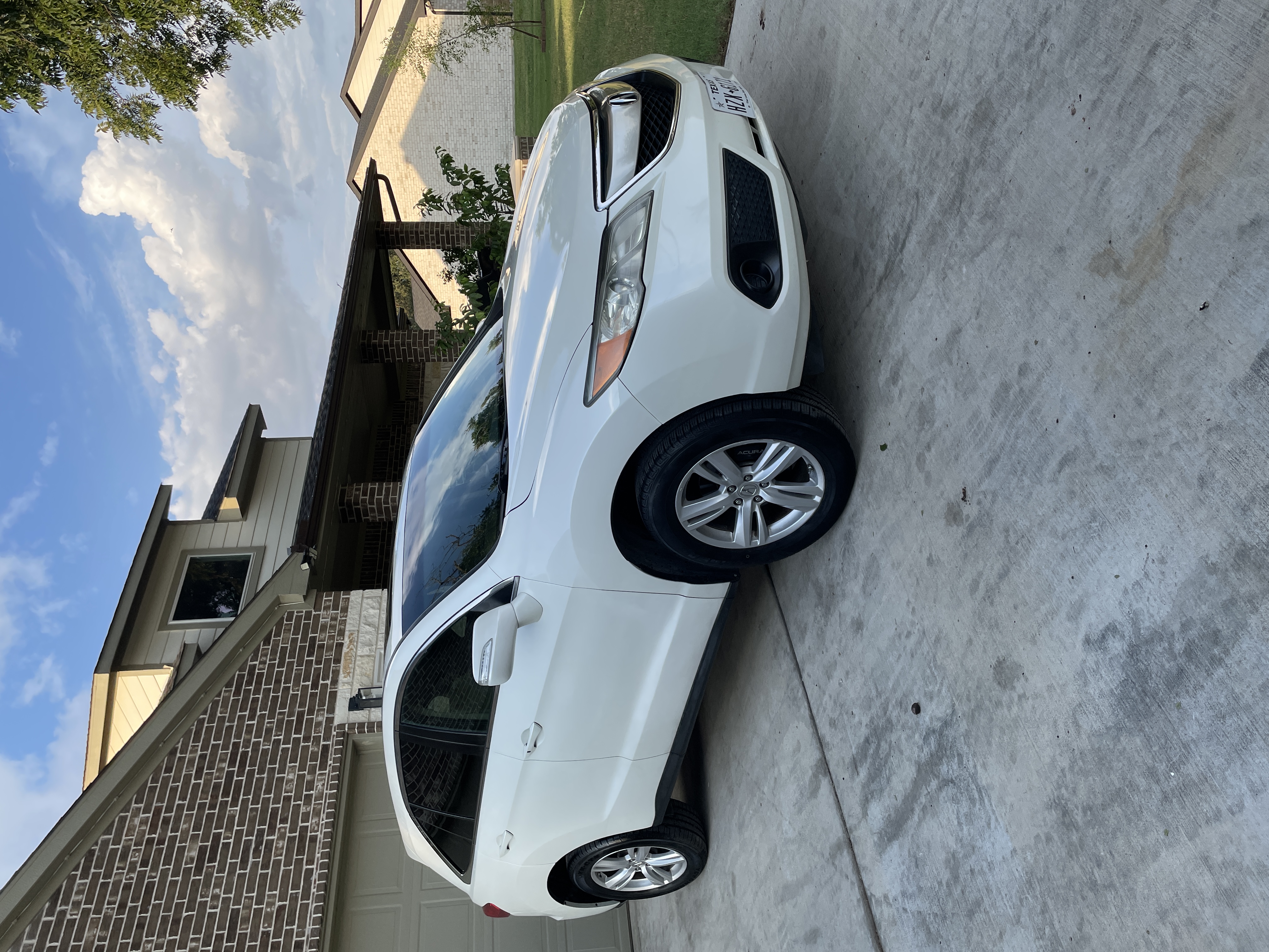 Used 2015 Acura RDX FWD image 1