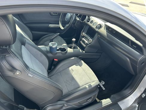 Used 2020 Ford Mustang Shelby GT350 image 24