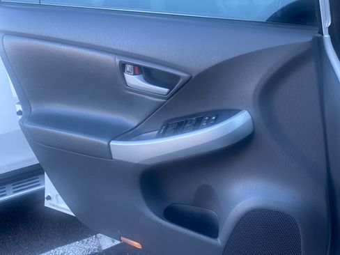 Used 2010 Toyota Prius Two image 19