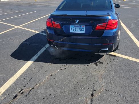 Used 2011 BMW 550i xDrive Sedan image 4