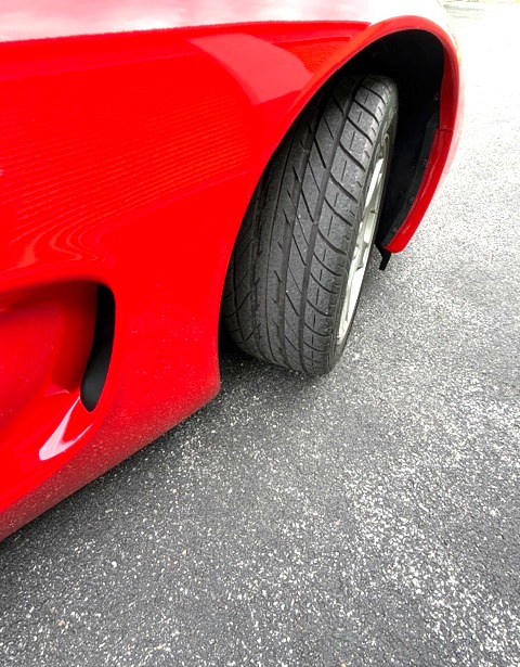 Used 1998 Chevrolet Corvette Convertible w/ Memory Pkg RWD image 11