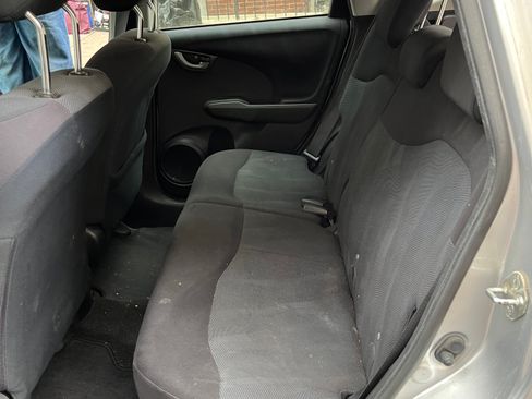 Used 2011 Honda Fit Sport image 14