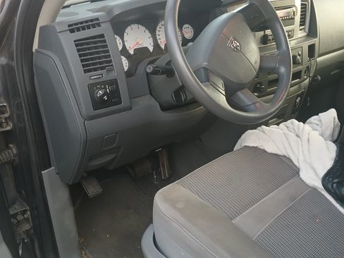 Used 2007 Dodge Ram 1500 Truck SLT w/ Quad Cab Big Horn Value Group image 8