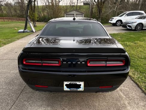 Used 2016 Dodge Challenger R/T Scat Pack image 4