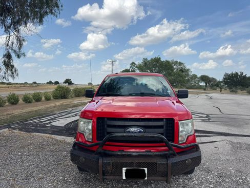 Used 2011 Ford F150 STX w/ STX Decor Pkg AWD/4WD image 4