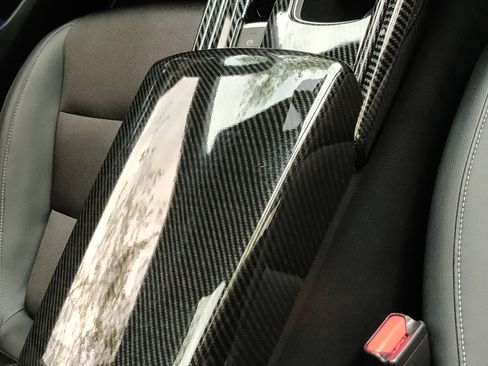 Used 2018 Honda Accord Sport image 16