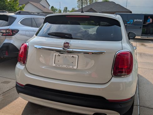 Used 2016 FIAT 500X Lounge FWD image 5