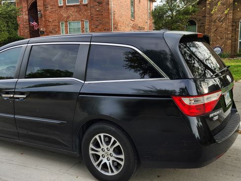 Used 2011 Honda Odyssey EX-L image 5