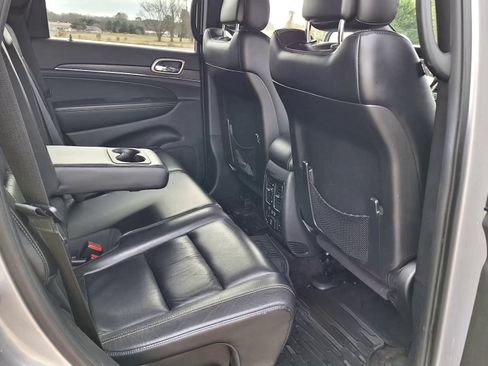 Used 2016 Jeep Grand Cherokee Limited image 8