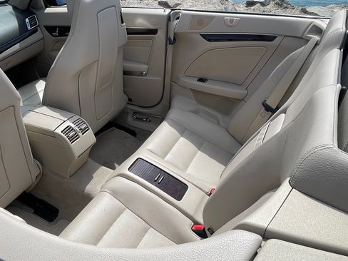Used 2014 Mercedes-Benz E 550 Cabriolet image 22