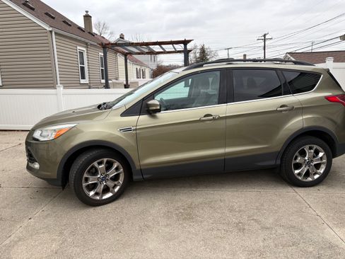 Used 2013 Ford Escape SEL image 14