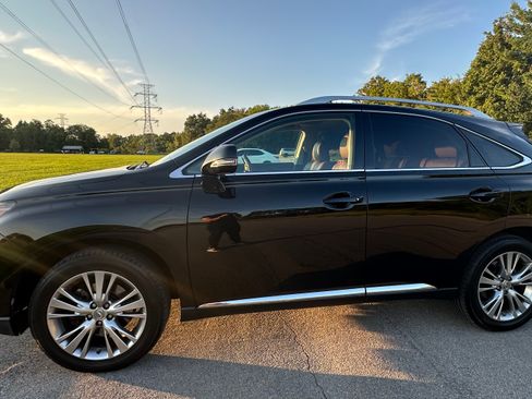 Used 2013 Lexus RX 350 AWD w/ Navigation Pkg image 2