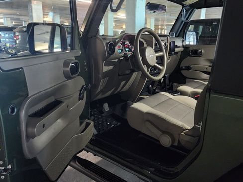 Used 2007 Jeep Wrangler X image 11