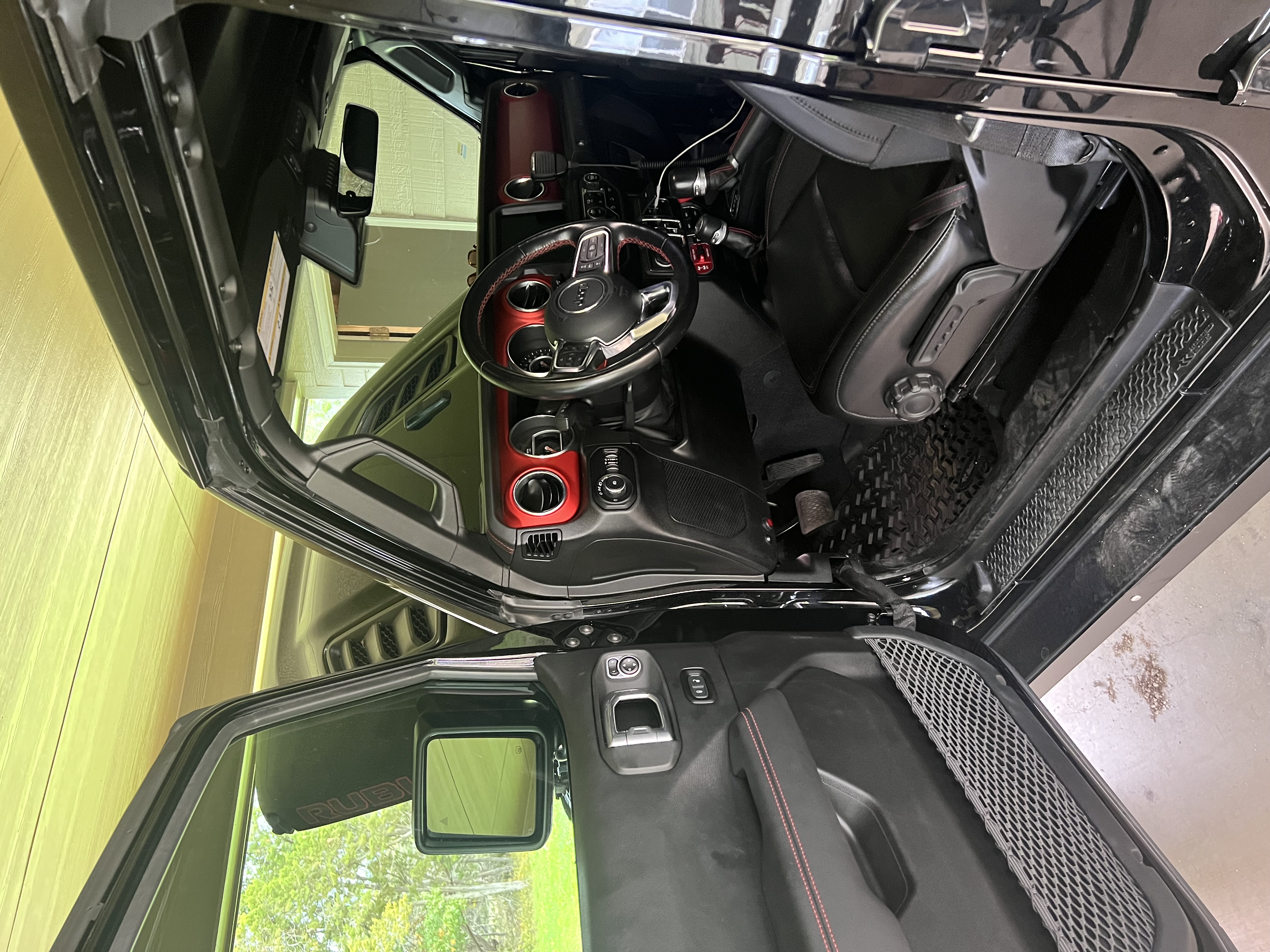 Used 2020 Jeep Wrangler Unlimited Rubicon AWD/4WD image 9
