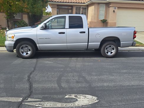 Used 2007 Dodge Ram 1500 Truck SLT w/ Trailer Tow Group image 1
