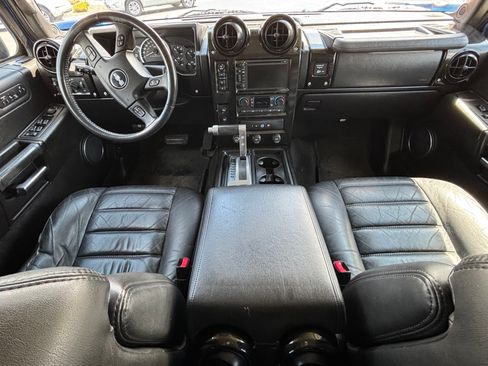 Used 2006 HUMMER H2 w/ Limited Edition H2 AWD/4WD image 10