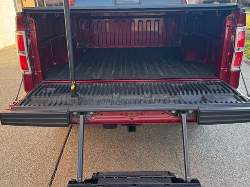 Used 2013 Ford F150 Lariat w/ Luxury Equipment Group image 6