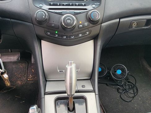 Used 2004 Honda Accord EX image 12