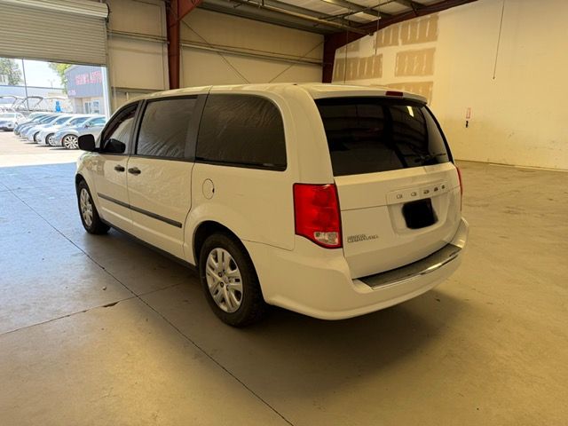 Used 2016 Dodge Grand Caravan American Value Package FWD image 6
