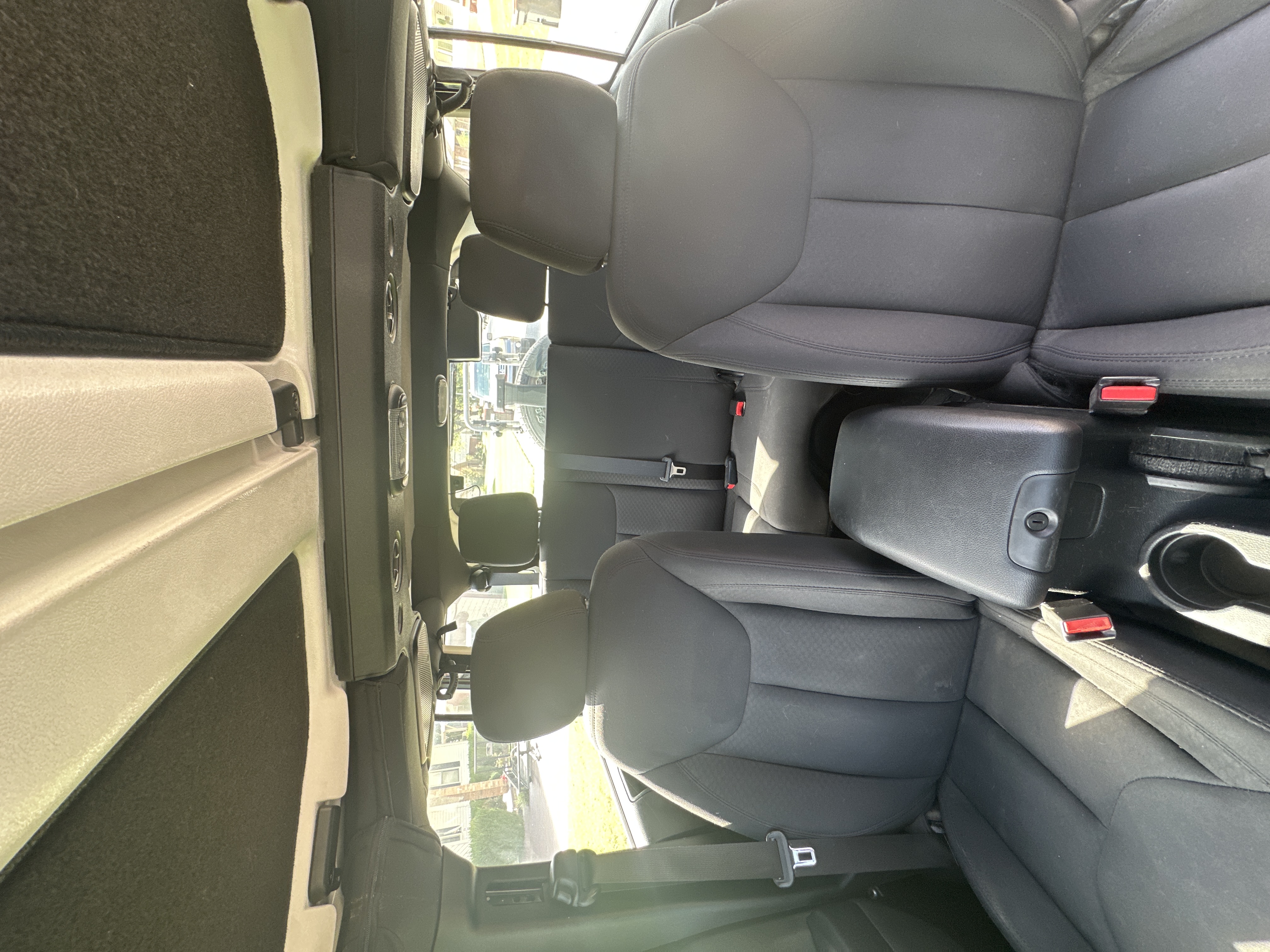 Used 2017 Jeep Wrangler Unlimited Sport w/ Connectivity Group AWD/4WD image 13