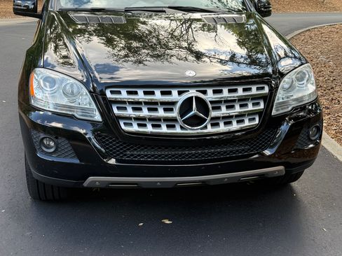 Used 2011 Mercedes-Benz ML 350 4MATIC image 8
