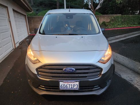 Used 2022 Ford Transit Connect XL w/ Trailer Tow Package image 2