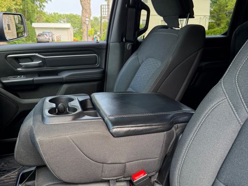 Used 2025 RAM 1500 Big Horn AWD/4WD image 21