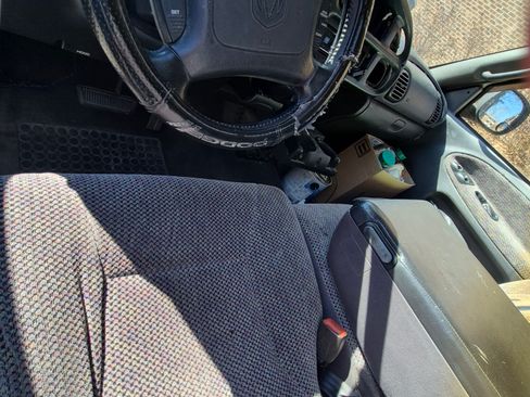 Used 2000 Dodge Ram 1500 Truck 2WD Quad Cab image 17