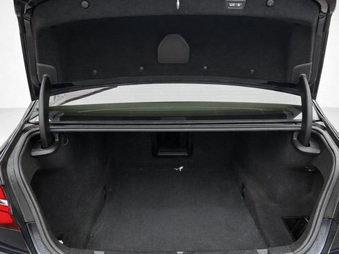 Used 2019 BMW 750i xDrive image 4