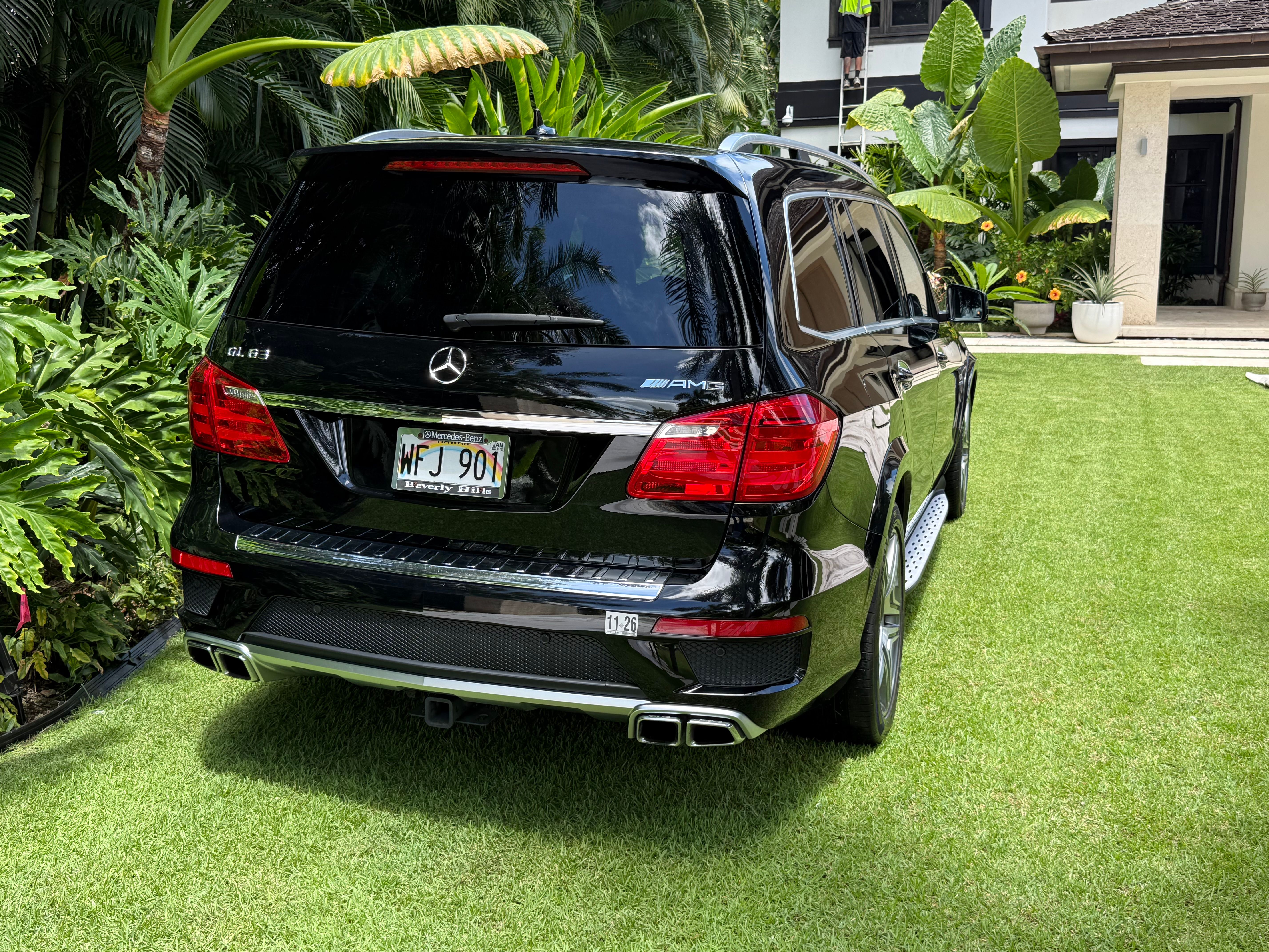 Used 2014 Mercedes-Benz GL 63 AMG 4MATIC image 4