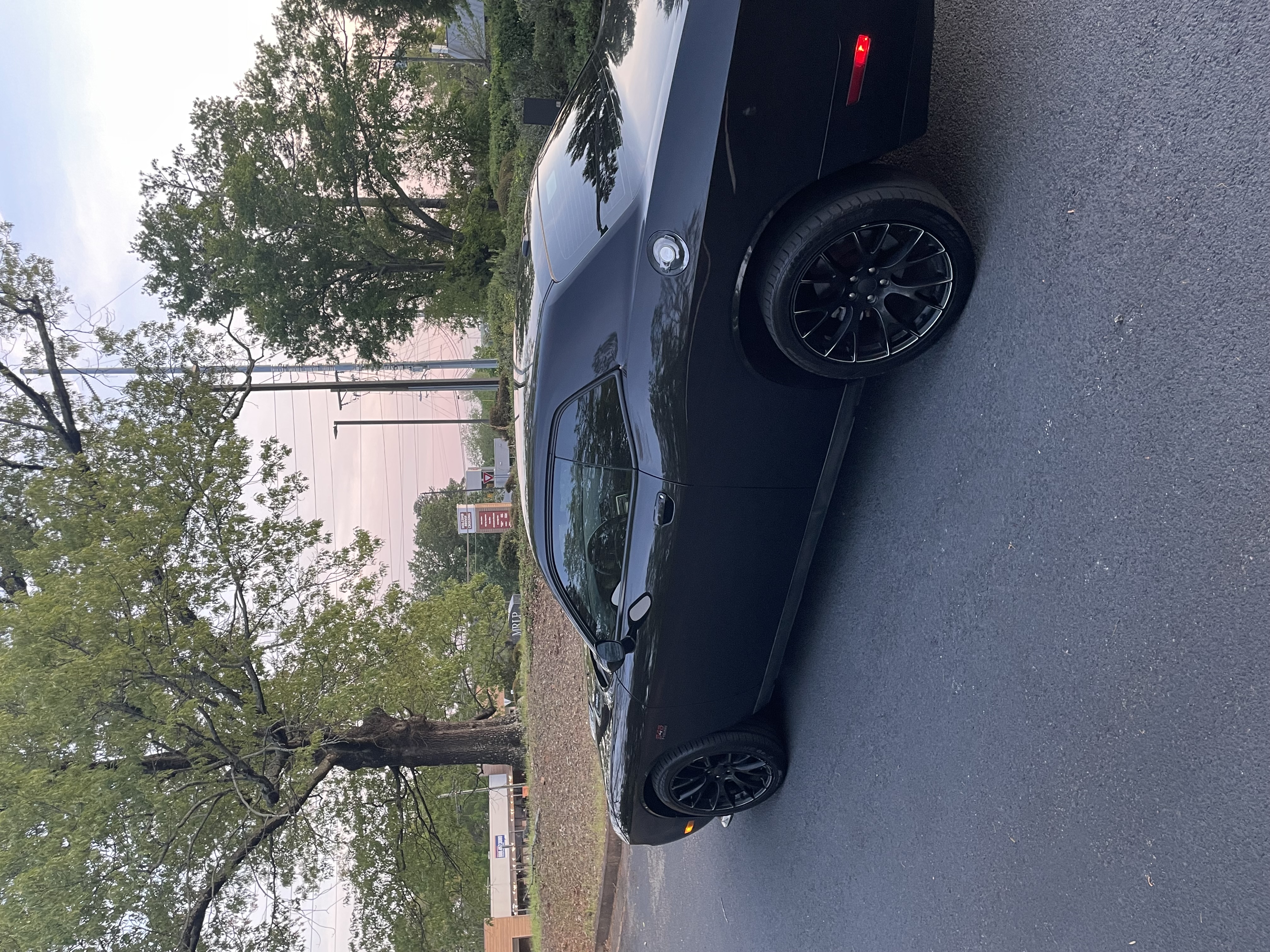 Used 2013 Dodge Challenger R/T RWD image 8