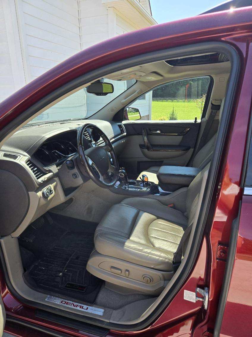 Used 2016 GMC Acadia Denali AWD/4WD image 14