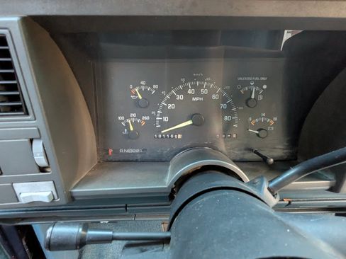 Used 1994 Chevrolet Silverado 1500 2WD Extended Cab image 12